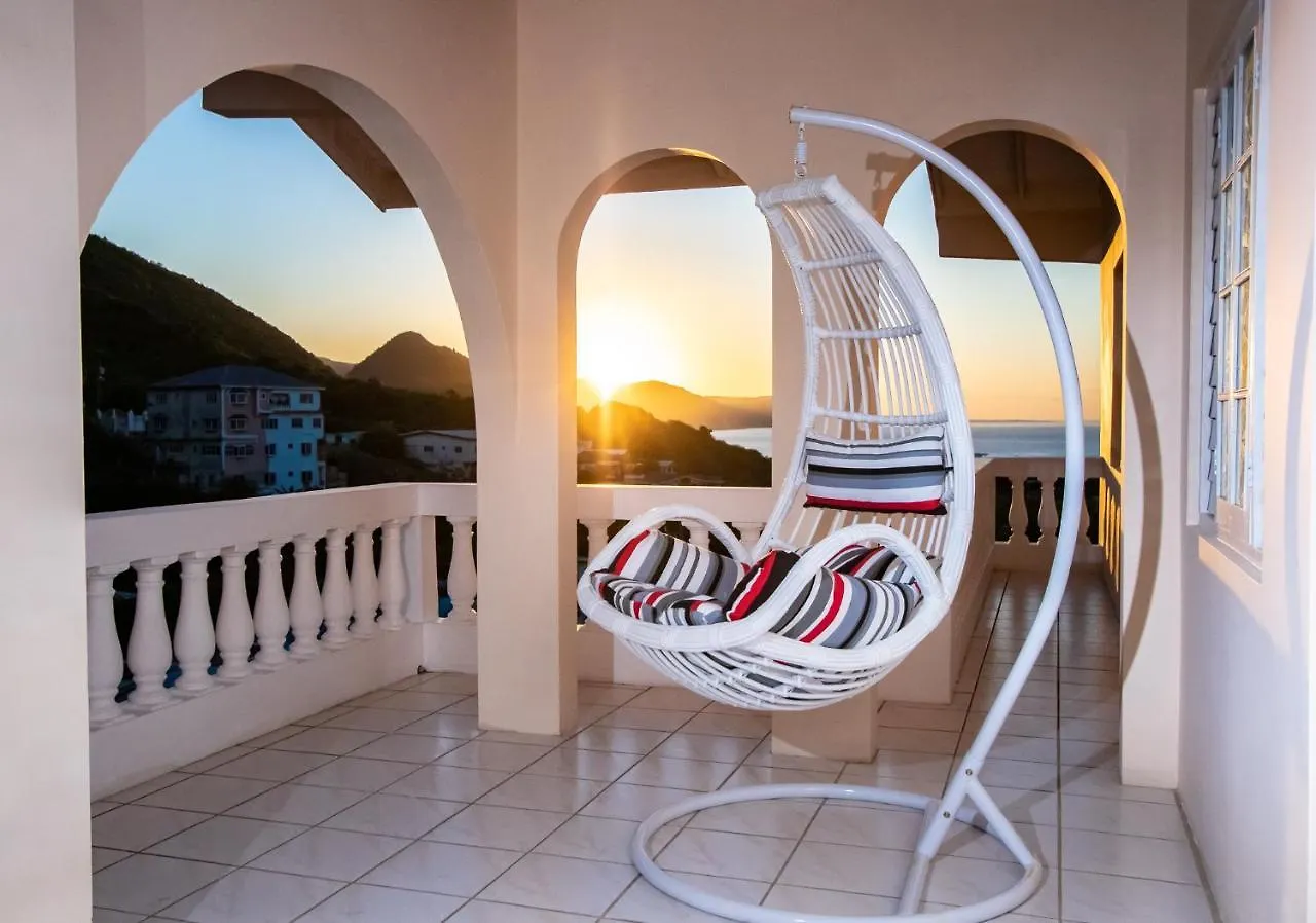 876 Ja Oasis & Homestay - By Kingston Airport