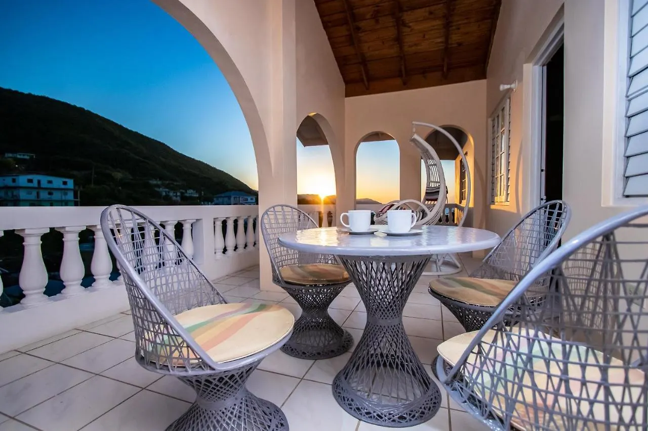 876 Ja Oasis & Homestay - By Kingston Airport